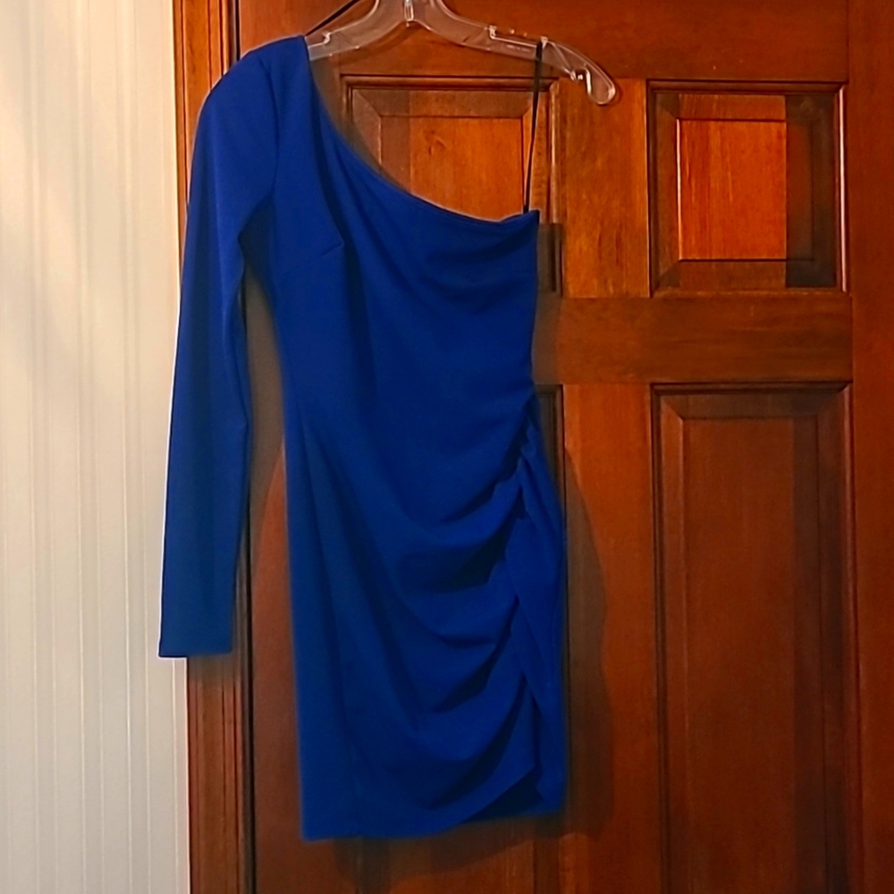 Royal blue dress by Windsor